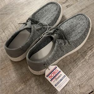 Brand New Never Worn Grey Women's Bob's